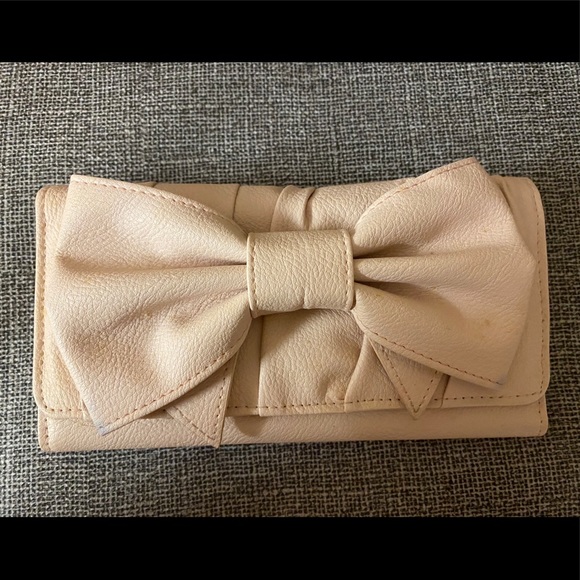 Icing Handbags - Icing Blush Pink Bow Wallet
